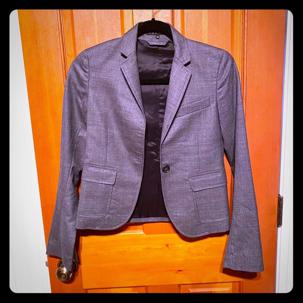 *Like New* THEORY Stretch Wool Suit